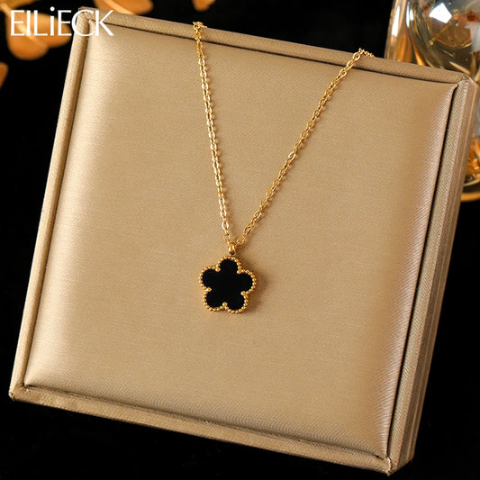 Collier pendentif en fleur Clovara